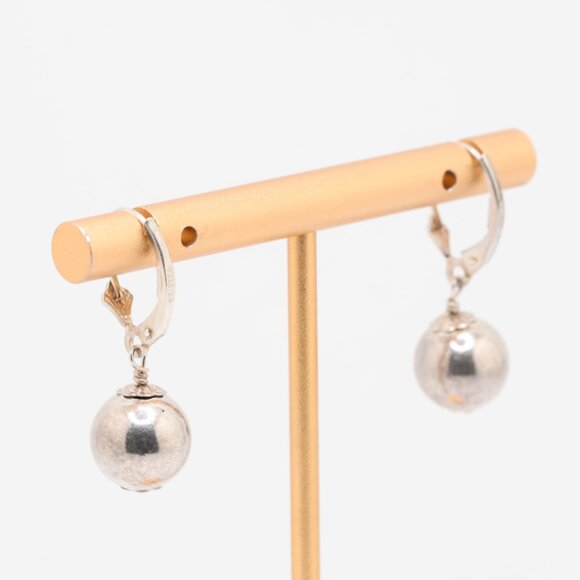 Vintage Sterling Silver Polished Ball Lever Back Earrings - Picture 2 of 7